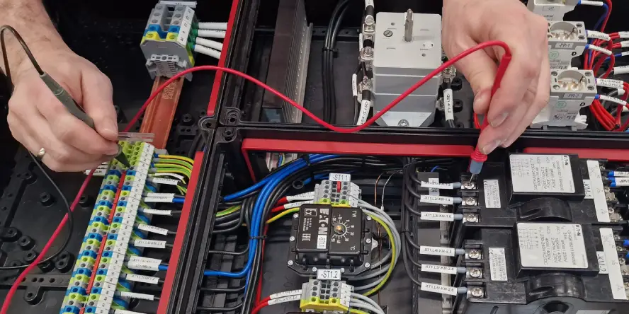 Photo for the article about Oględziny i przeglądy urządzeń w strefach Ex